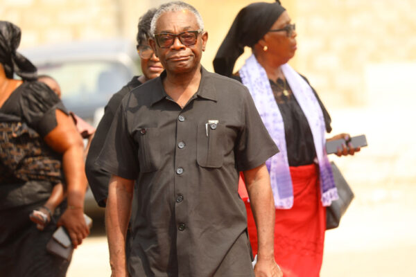 8A3A9755