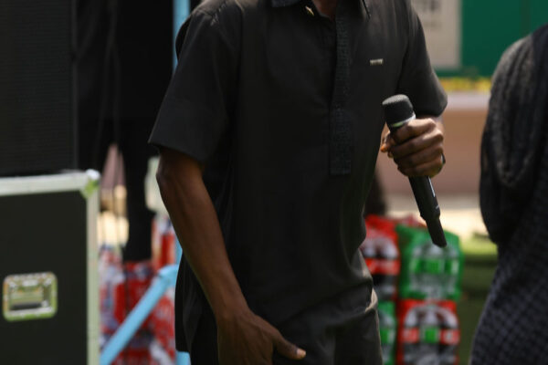 8A3A9979